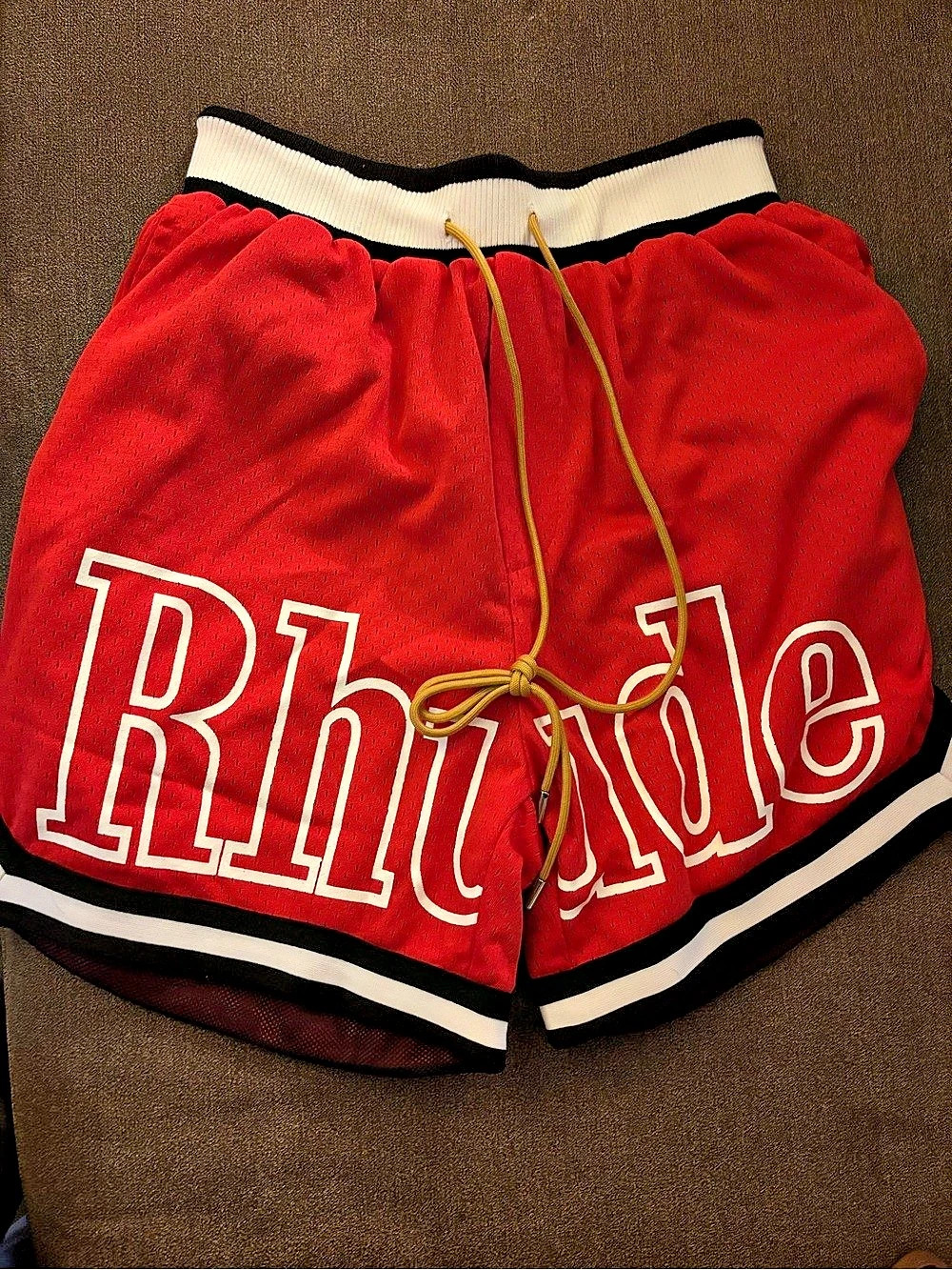 RHUDE Traxedo Shorts Mesh in Red & Black